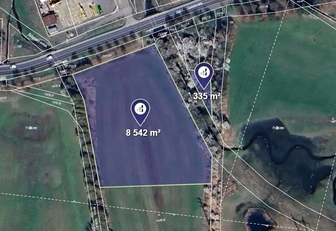 Prodej pole 4214 m²